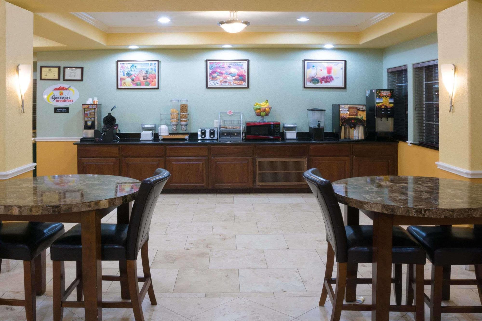 מלון Super 8 By Wyndham Rosenberg Tx מראה חיצוני תמונה
